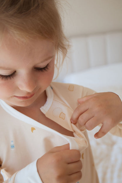 Magnetic Toddler Pyjamas (2-Piece Set) - The Breakfast Club Bublotte