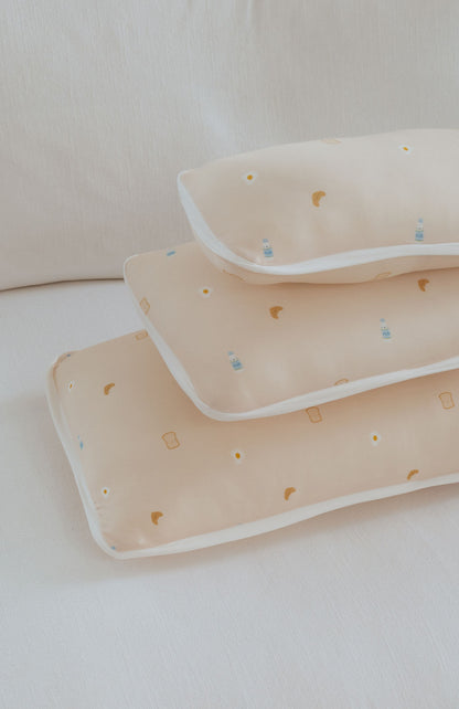 Bamboo Marsh Pillow - The Breakfast Club Bublotte