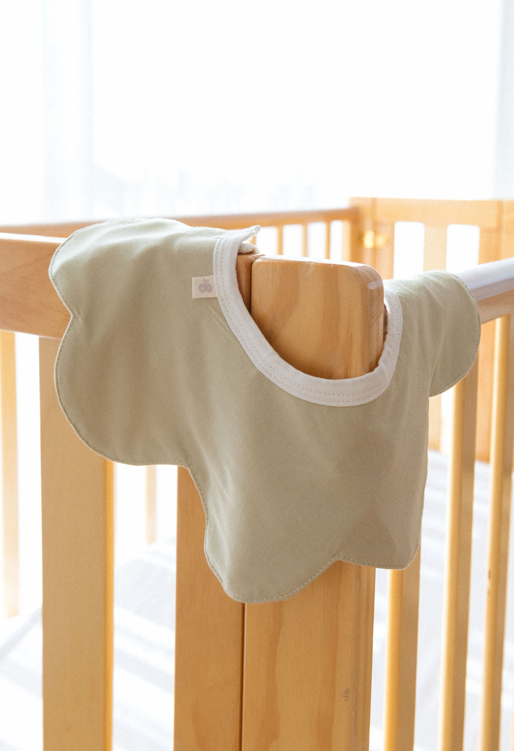Everyday Waterproof Bibs (Set of 3) - The Gentle Beginnings Edit Bublotte
