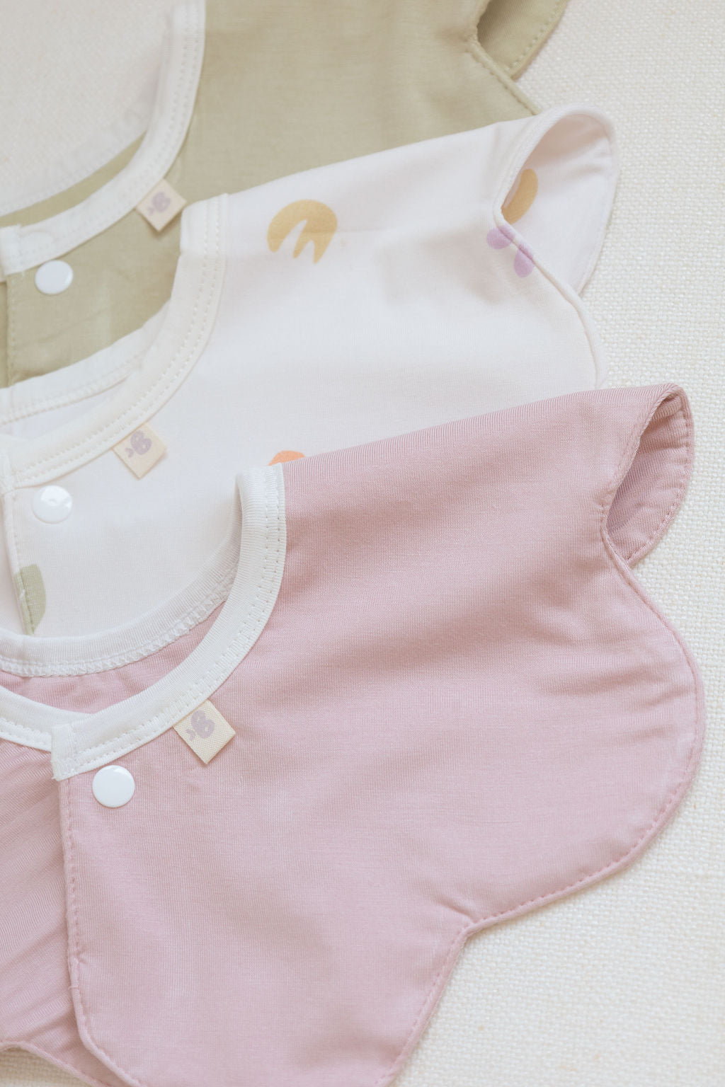 Everyday Waterproof Bibs (Set of 3) - The Gentle Beginnings Edit Bublotte